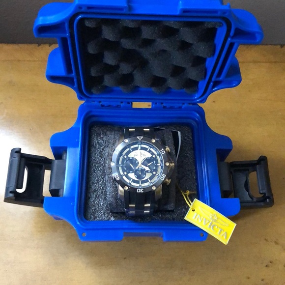 INVICTA Pro Diver Men VD 54 B Quartz Watch (Black/Gold) - Picture 4 of 10